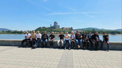 CSOPORTKÉP Esztergom.PNG